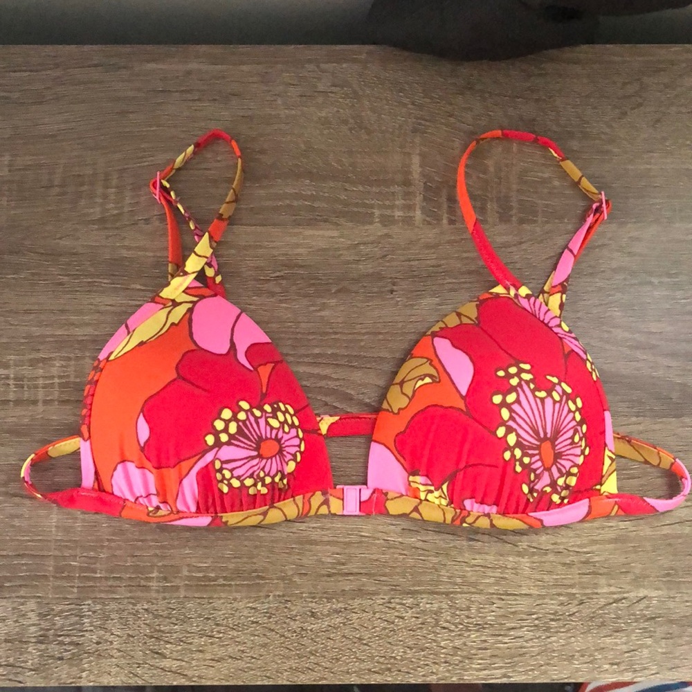Aerie Perky Triangle bathing suit top